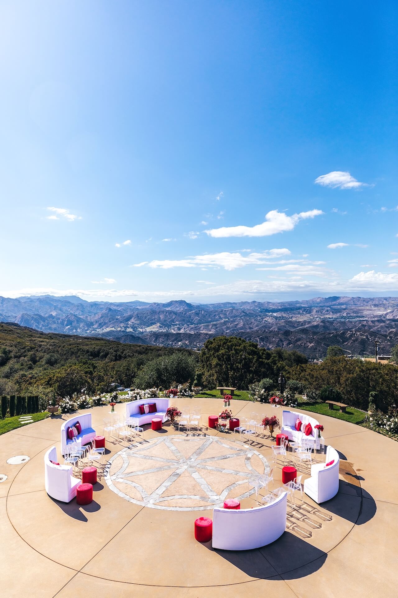 Epic mansion venues at the Project Rise experience for event pros